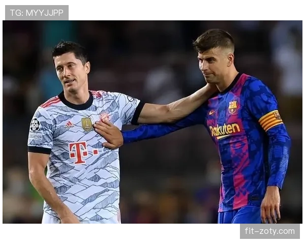 奥斯梅恩 vs 莱万多夫斯基：终结效率与战术角色差异