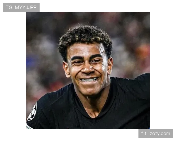 亚马尔与马拉多纳青年期爆发力差异及其战术角色演变分析